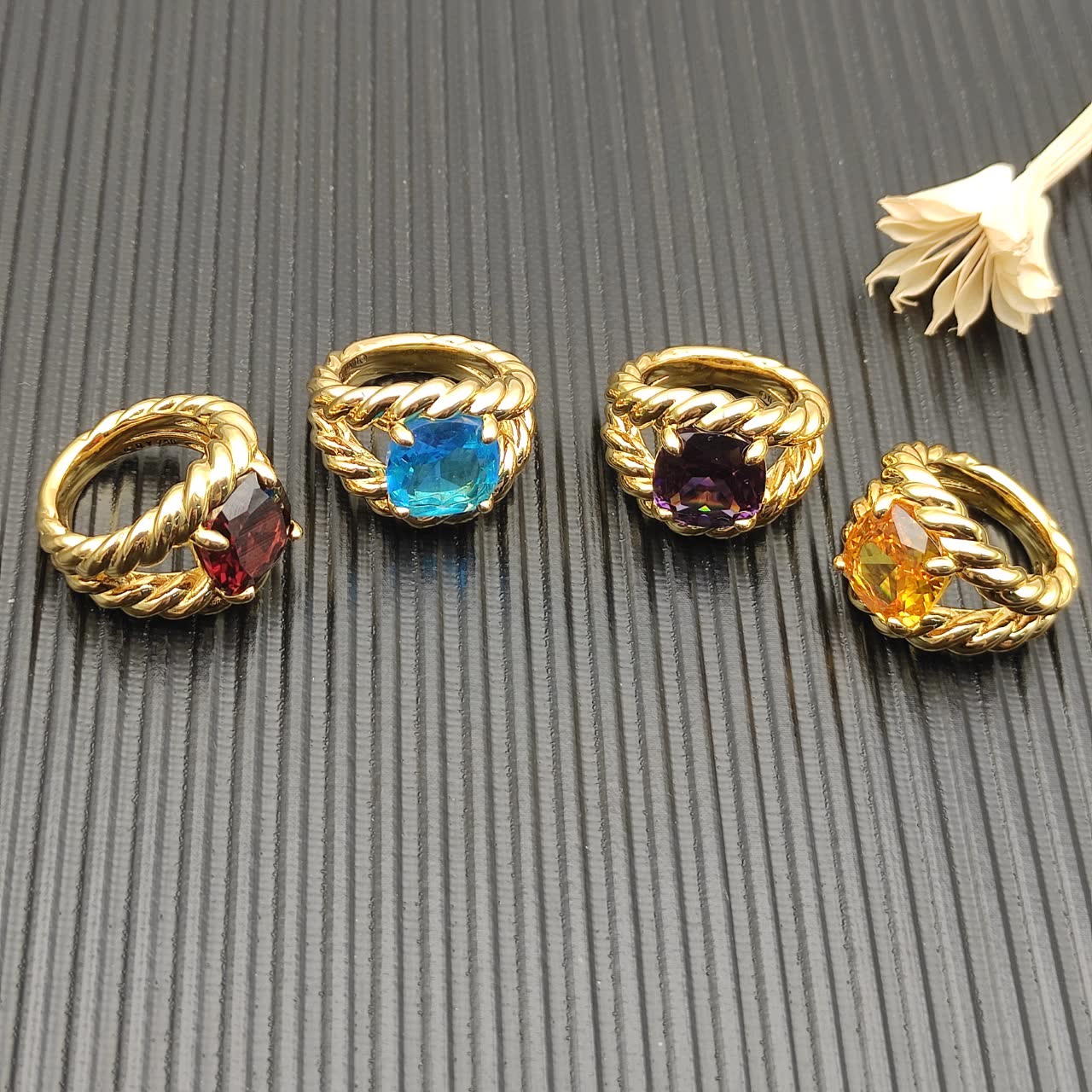David Yurman Gold Amethyst Ring